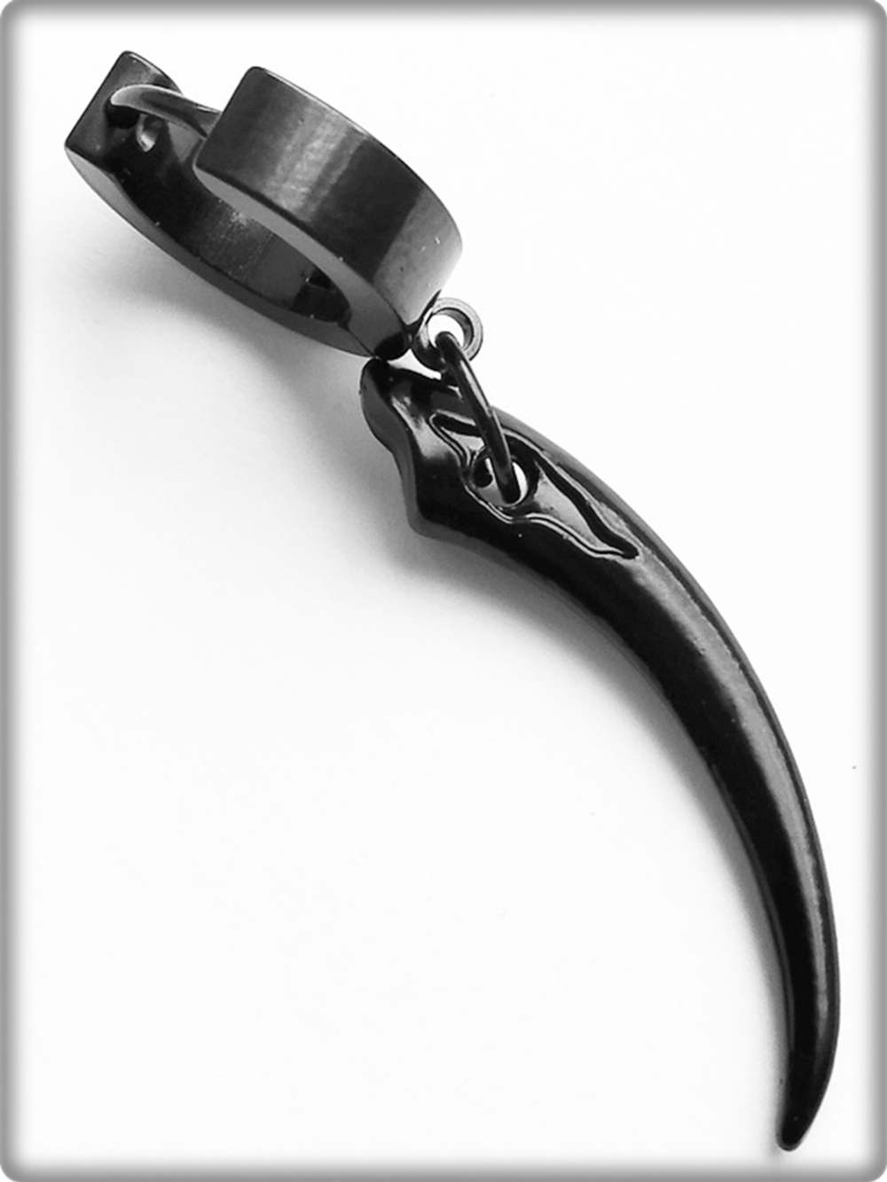 Серьга "Клык" для пирсинга уха стль 316L.
