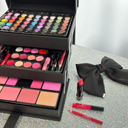 ZMILE COSMETICS Beauty Case Black - Косметический набор, 0