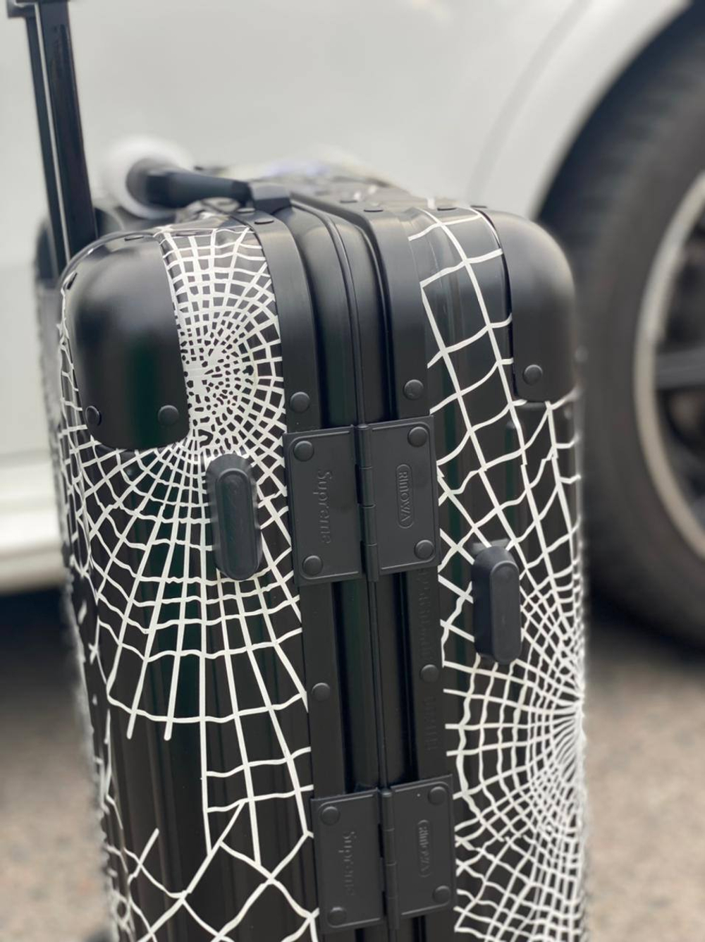 Чемодан Rimowa