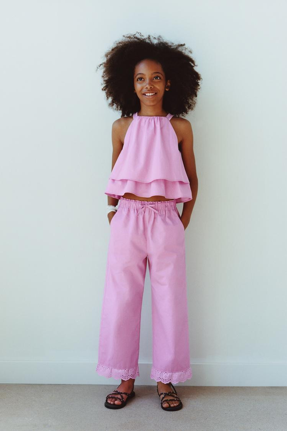 ZARA ТОП ИЗ ПОПЛИНА С ДВОЙНЫМИ ВОЛАНАМИ И КРУЖЕВОМ, РОЗОВЫЙ