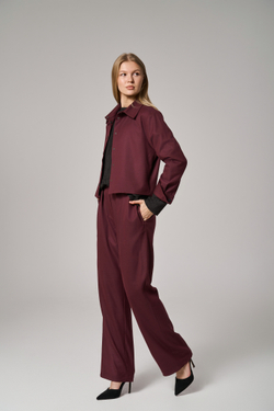 Брюки с поясом на резинке бордовые