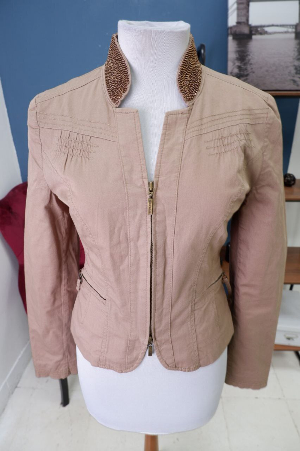 Жакет Apriori на молнии 42 размер