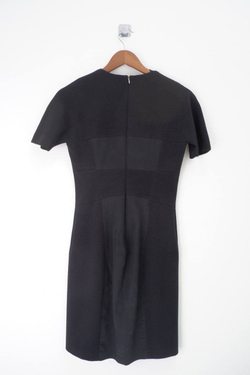 Платье "с бантом" 42 размер