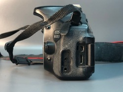 Canon EOS 600D Kit 18-55mm, 61100 кадров пробега