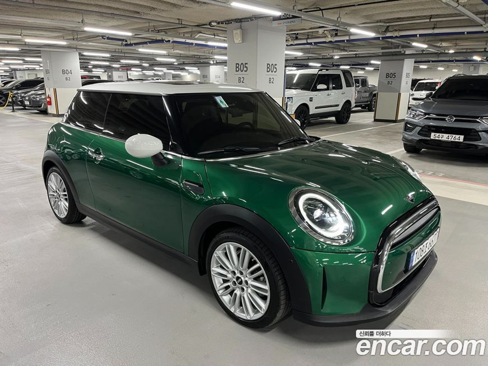 Mini Cooper Classic Plus (06.2022)