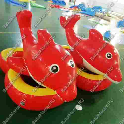 Надувной водный аттракцион "Красный дельфин" 2*1,3*0,6 м