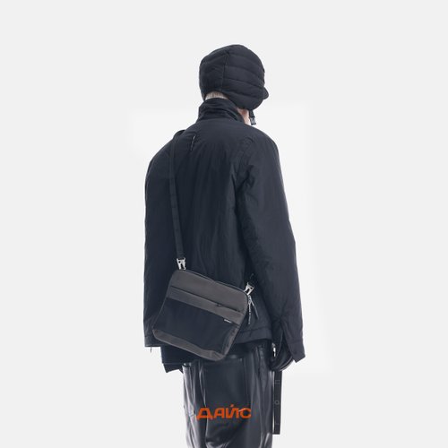 Сумка Krakatau Extendable Sacoche Bag артикул:U24-1 - купить в магазине Дайс