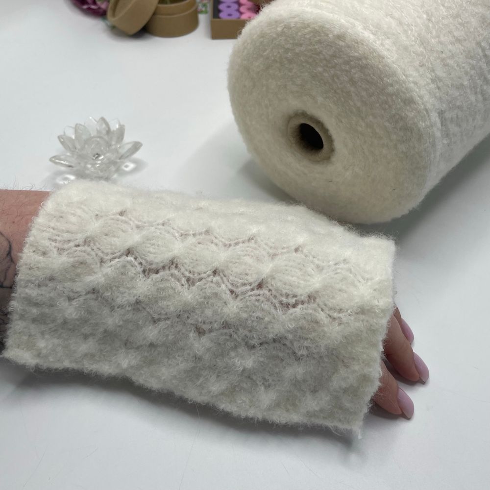 E. MIROGLIO 77% меринос экстрафайн 22% полиамид 1% эластан