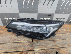 Фара левая LED Geely Coolray 23-нв Б/У Оригинал 7051055300