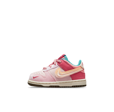 Детские кроссовки Nike x Social Status Dunk Low 'Strawberry Milk' DM3350-600
