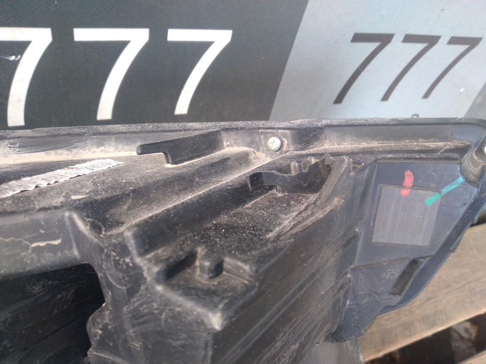 Фара левая LED Haval F7 1 19-24 Б/У Оригинал 4121102XKQ00A