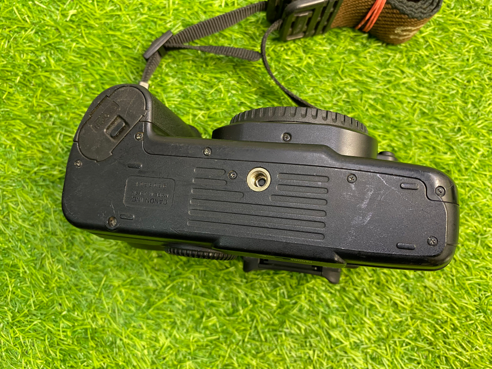 Canon EOS 55