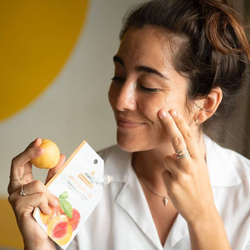 Sesderma BEAUTYTREATS Apricot Sugar Scrub Mask - Маска-скраб для лица с абрикосовым сахаром и кокосовым маслом, 25 мл