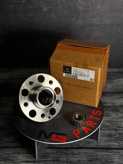 Подшипник передней ступицы MERCEDES CL (C216) 06- S (W221) 05- SAT ST-A2213300225, oem A2213300225