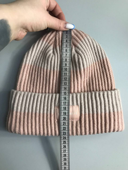 Шапка H&M для активного образа