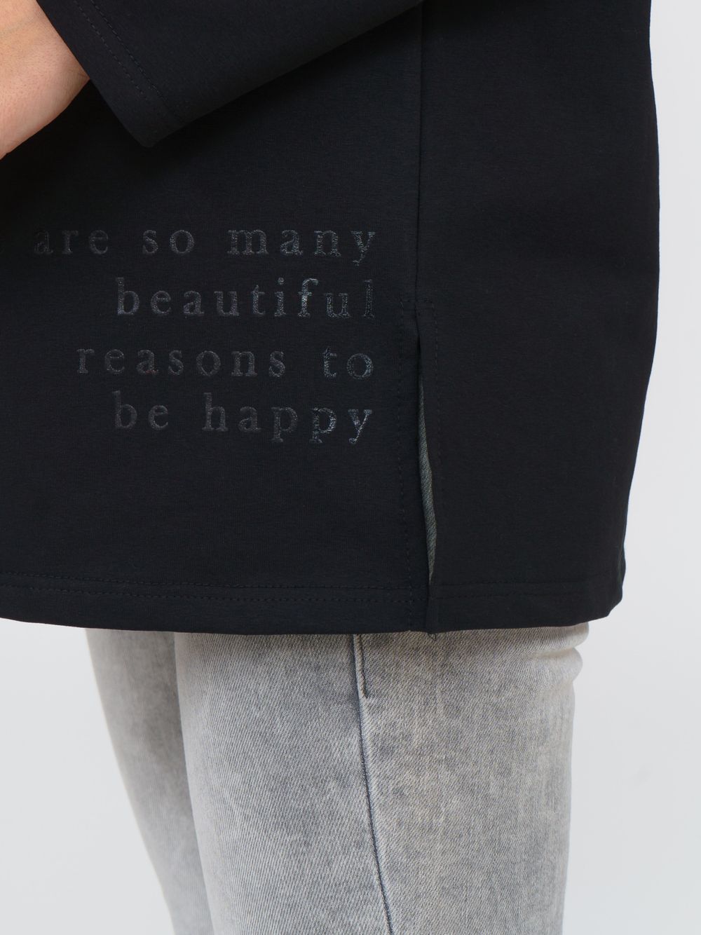 888 Туника  "Черный" SveTekst (Акция)