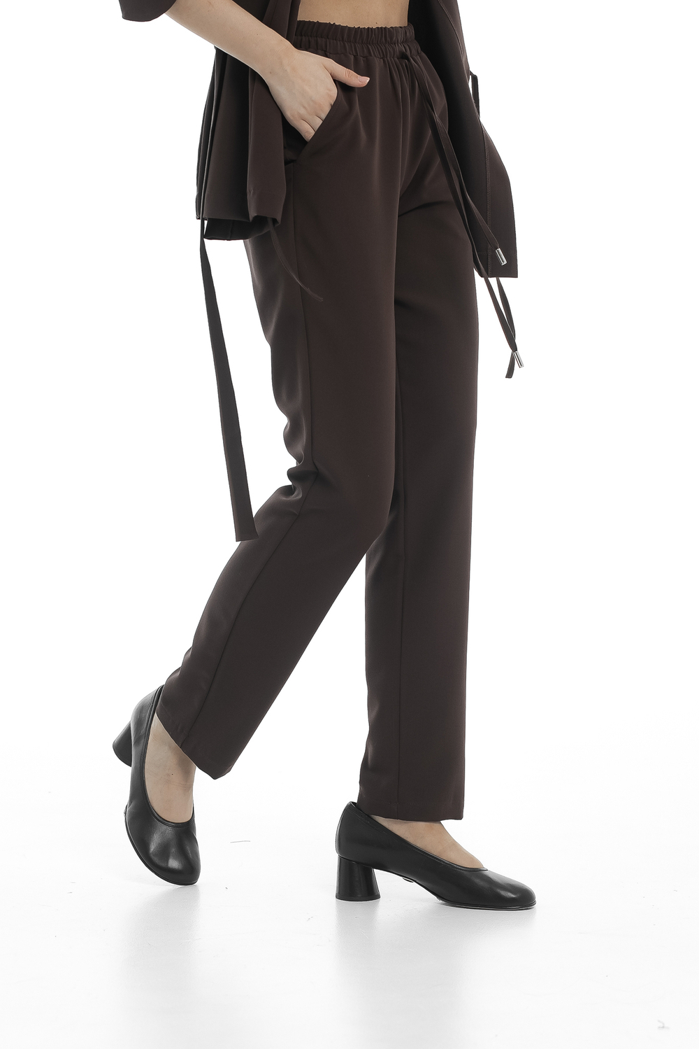 Костюм блуза на запах и брюки Balance