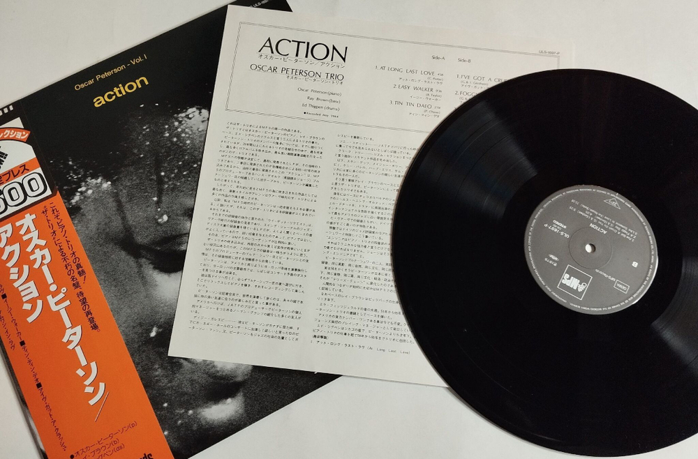 Винтажная виниловая пластинка LP Oscar Peterson Action (Japan 1975) (Obi)