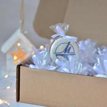 Корпоративные пряники с логотипом для авиакомпани