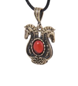 AM-4248 Подвеска «Кони» (латунь, янтарь)