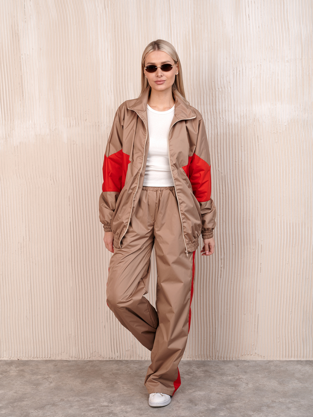 Костюм женский "Девяностые" бежевый