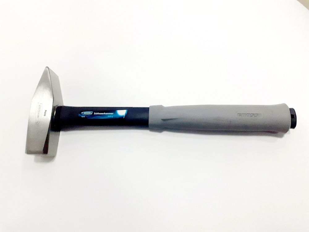 Молоток слесарный 800 г, квадратный боек, фибергласcовая обрезиненная рукоятка