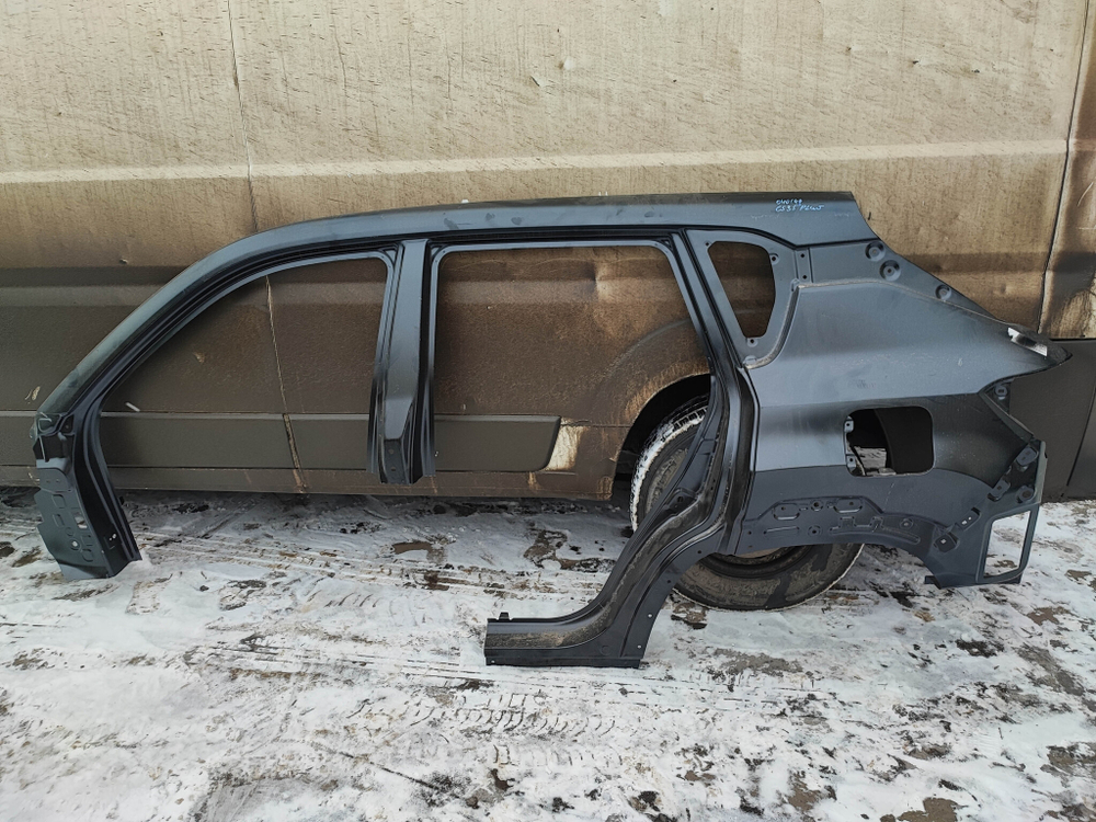 Боковина левая Changan CS35PLUS 18-нв Новая Оригинал S111F2702050300