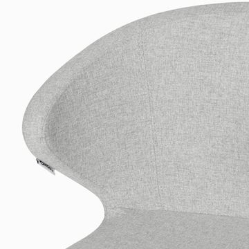 Офисное кресло Rolf