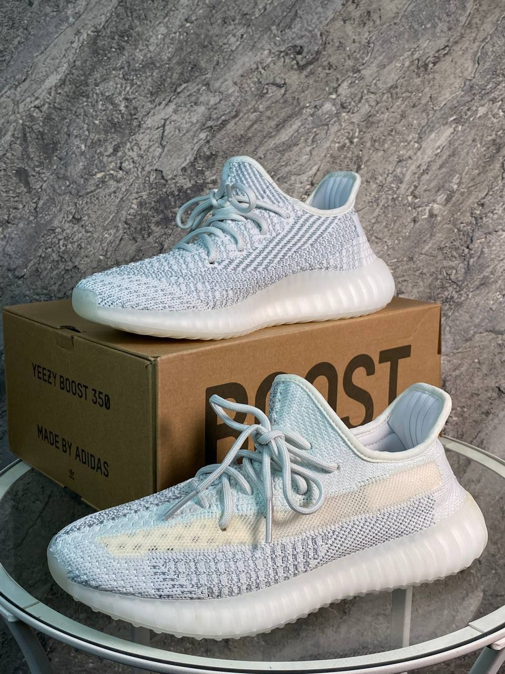 Кроссовки Adidas