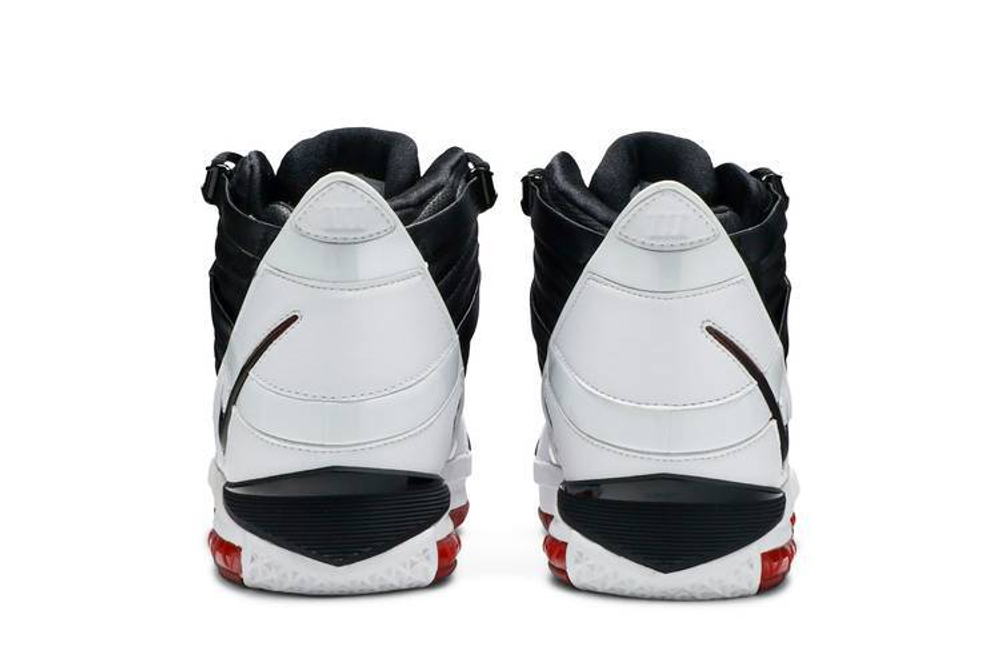 Кроссовки Nike Lebron 3 Qs Home