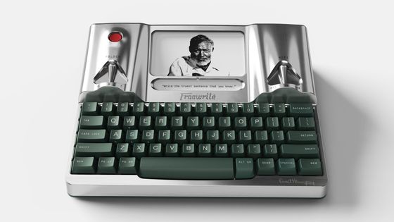 Ernest Hemingway Freewrite Signature Edition