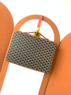 Goyard Compagnon Universel A4