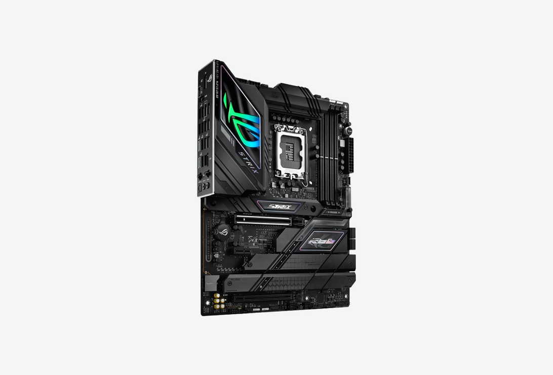 ROG STRIX Z790-F GAMING WIFI II_0226420100537