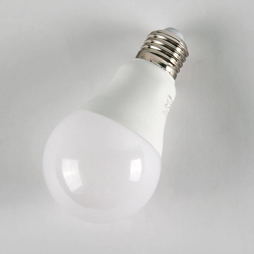 Лампа ELEC-536-A65-15-3K-E27