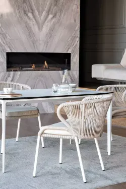 "Малага" обеденная группа на 4 персоны со стульями "Милан", каркас белый, роуп бежевый