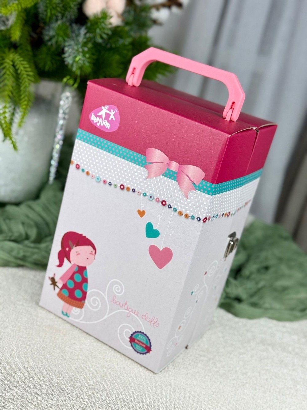 Кукла BERJUAN виниловая 22см Irene в наборе (1020)