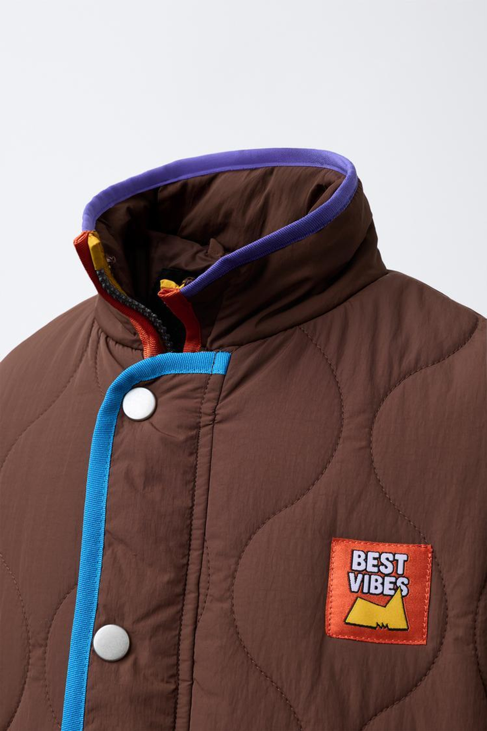 ZARA КУРТКА С КОНТРАСТНЫМИ ДЕТАЛЯМИ, КОРИЧНЕВЫЙ