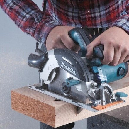 Пила циркулярная сетевая MAKITA HS 6100 HS6100