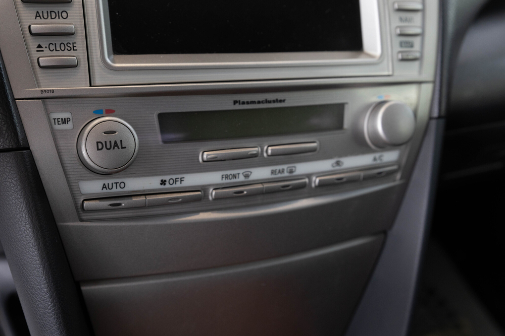 Toyota Camry, 2011 год