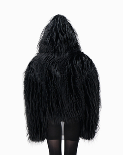 FUR COAT WOMAN