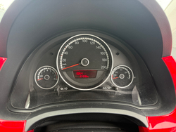 Volkswagen up!, 2013