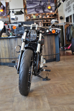 Harley-Davidson BREAKOUT 117 (Vivid Black) 2024