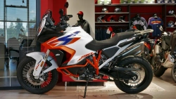 KTM 1290 SUPER Adventure R 2024