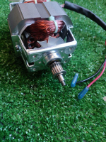 Двигатель AC8830 для кухонного комбайна BQ MX341 (с разбора)