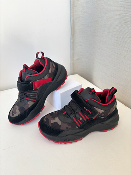 Новые комбинированные кроссовки Geox Respira, 34,5