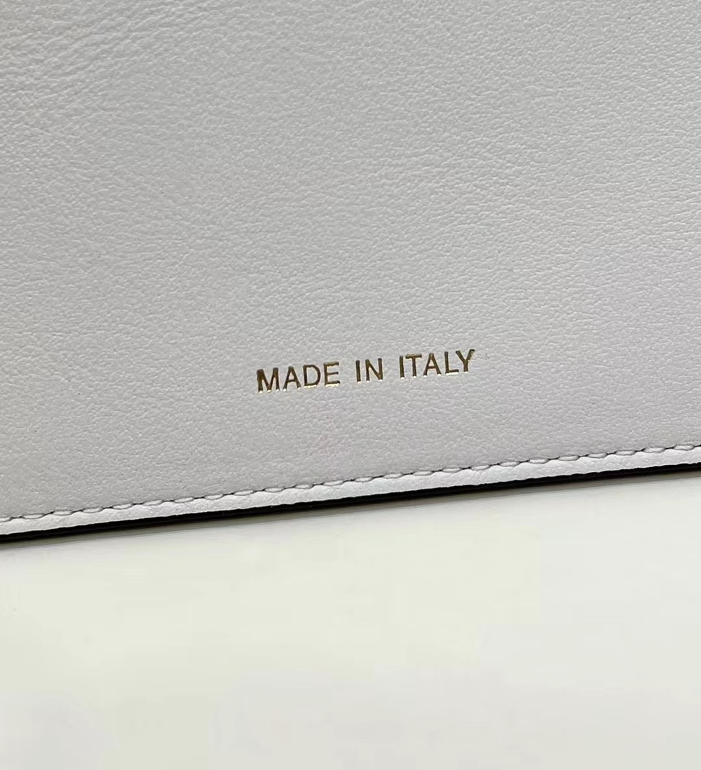 Fendi Peekaboo 33 cm