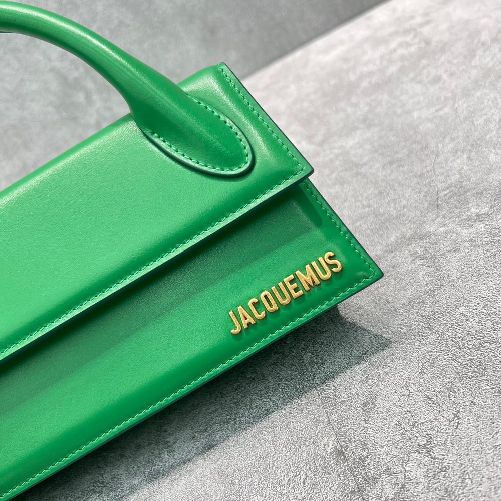 Jacquemus Le Chiquito Long 22 cm