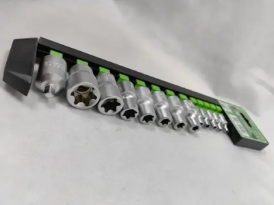 Набор гол.13пр.TORX E4-E24 1/4"-1/2"+переходник1/2"на1/4" АТ55938