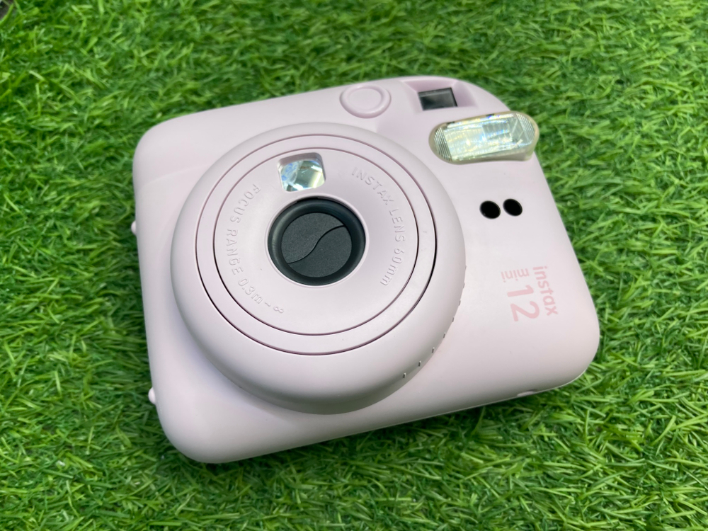 FujiFilm Instax Mini 12