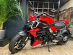 Ducati Diavel V4 (2025) RED